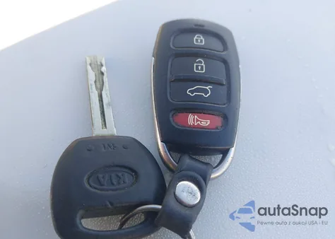 2009 Kia Borrego Lx z USA, uszkodzony, nr VIN KNDJJ741795011638